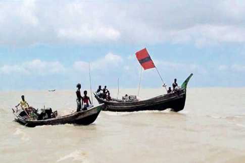 বঙ্গোপসাগরে আরও ১৪ ভারতীয় জেলে আটক